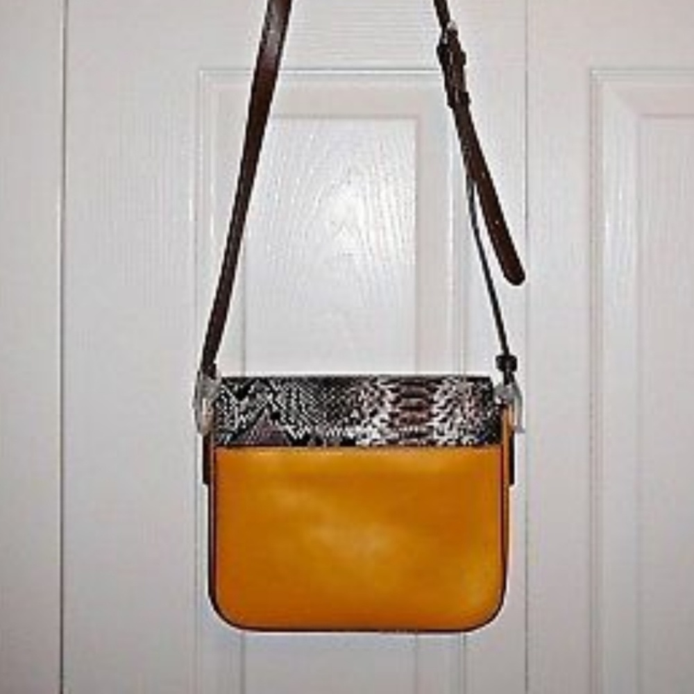 Vera Bradley crossbody - Picture 6 of 7